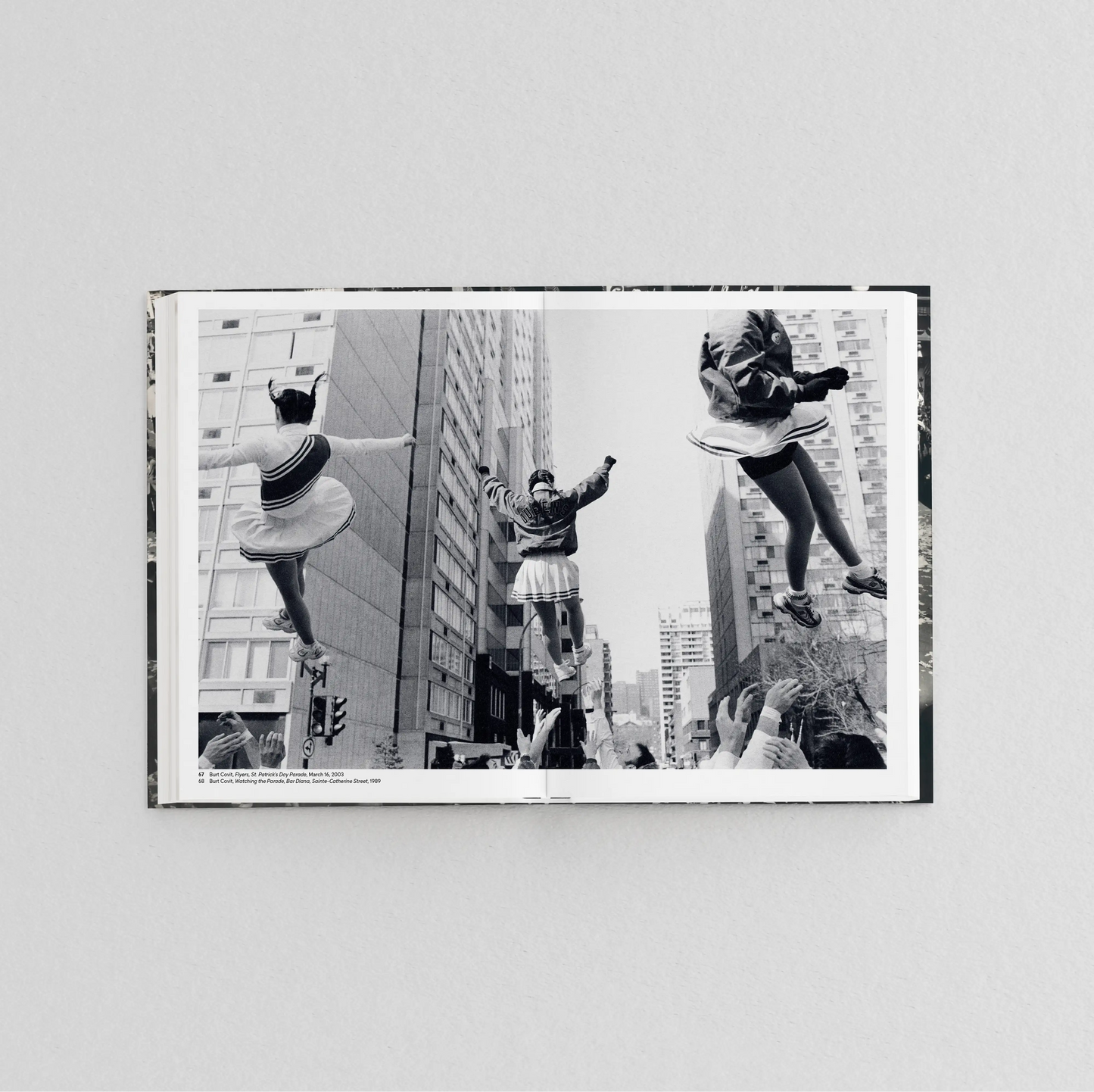 Pounding The Pavement : Montreal Street Photography